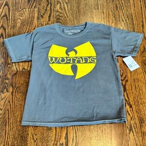 Kids Gray Wu Tang T-Shirt NWT size 11/12 (Large)